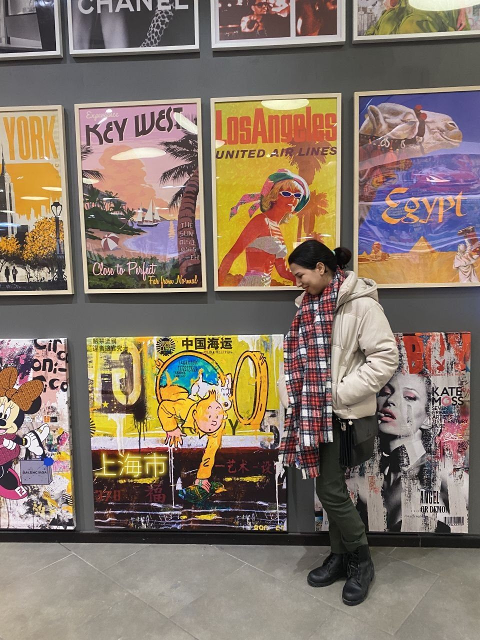 Zahra Zandiyeh visiting a contemporary art gallery in Eastern Canada