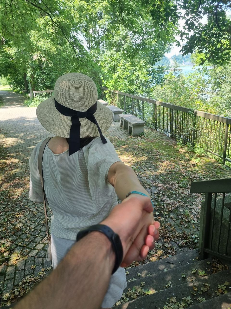 Riverside walk and follow-me pose in Eastern Canada
